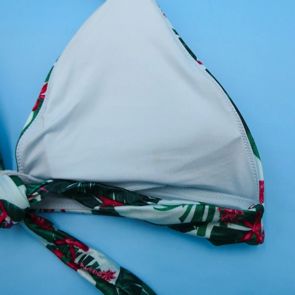 Victorias Secret Medium Green Floral Triangle Halter Padded Bikini‎ Top Swimwear